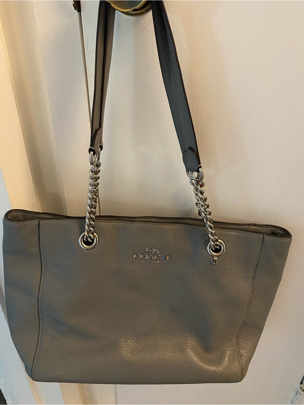 Large Gray Solid Leather Coach Shoulder Purse Used